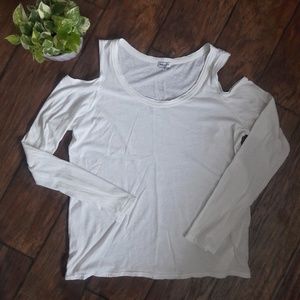 Splendid Cold Shoulder Top XL